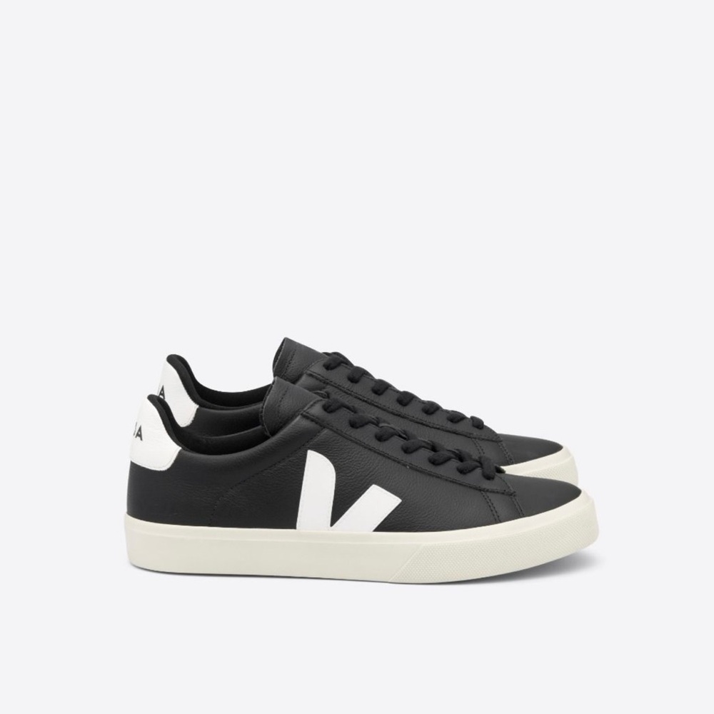 Campo Leather Black & White VEJA
